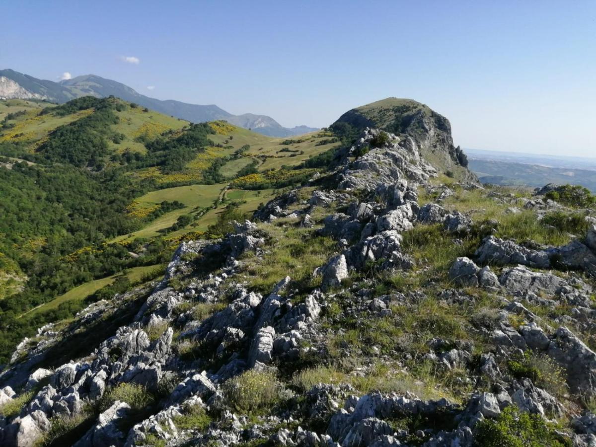 Case Mastro Renzo Tour Naturalistico Enogastronomico Pescosansonesco Exteriér fotografie