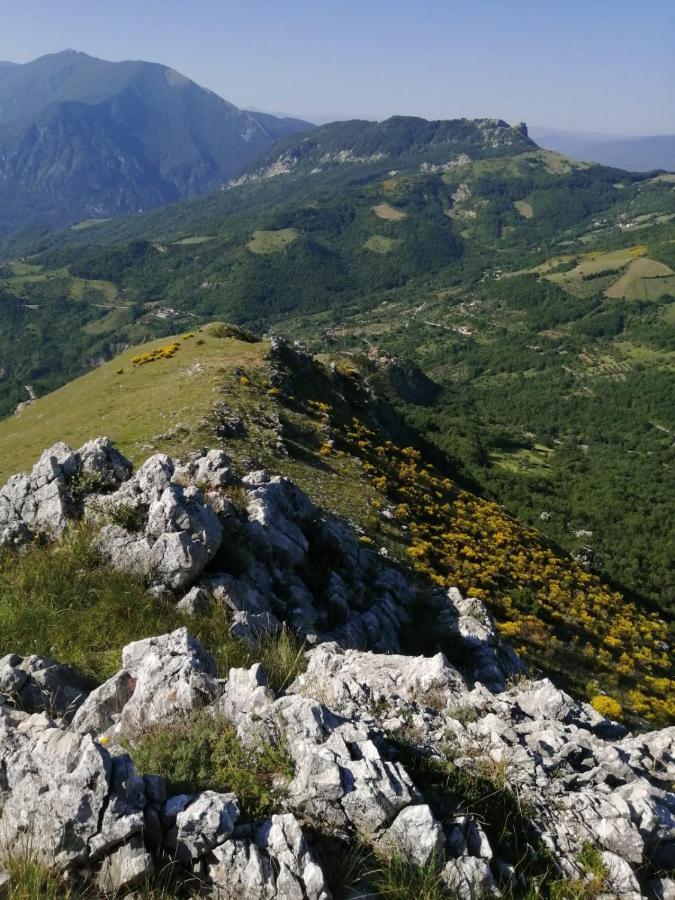 Case Mastro Renzo Tour Naturalistico Enogastronomico Pescosansonesco Exteriér fotografie